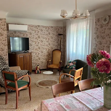 Villa Chez Papi Et Mamie Saint-Estève Esterno foto